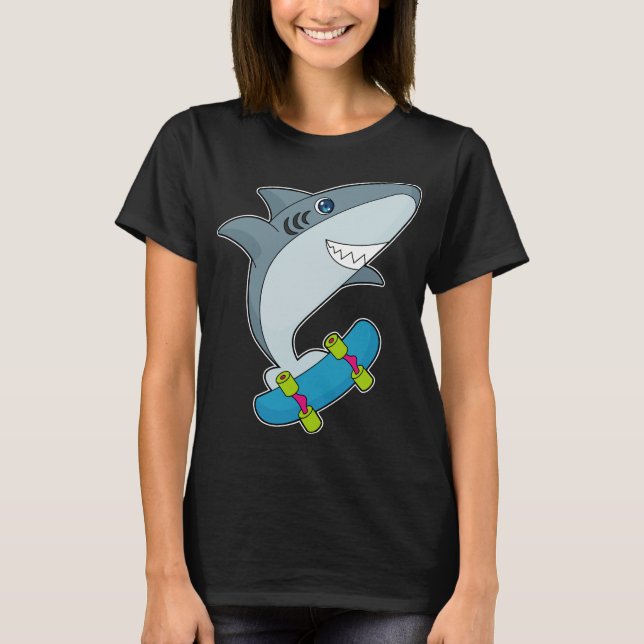 Shark Skater Skateboard T-Shirt (Vorderseite)