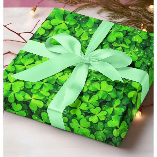 Sharmrock Clover Foto Irish Party Pflanze Greenery Geschenkpapier (Von Creator hochgeladen)