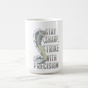 Sharp bleibe, Strike mit Präzision - Cobra Design Kaffeetasse