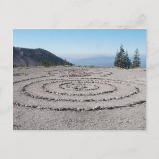 Shasta Labyrinth Postkarte