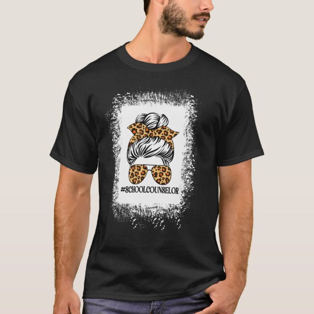 Shcool Counselor Women Messy Bun Leopard School T-Shirt (Vorderseite)