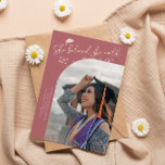 She Believed Pink Graduate Curved Photo Ankündigung<br><div class="desc">Modern and whimsical graduation announcement photo card featuring a curved photo on the front and 1 on the back. The text says "She believed she could,  so she did" with hand drawn stars and a graduation cap. Add the graduate's name,  information,  and message to personalize this card. Pink background.</div>