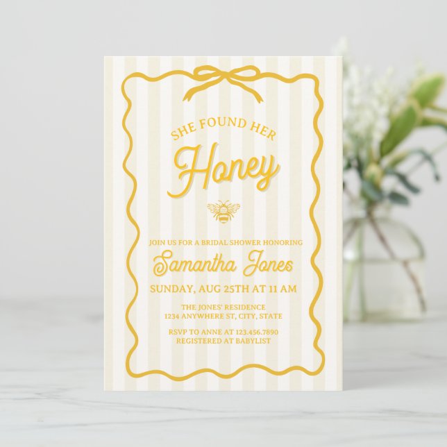 She Found Her Honey Bridal Shower Invitation Einladung (Stehend Vorderseite)