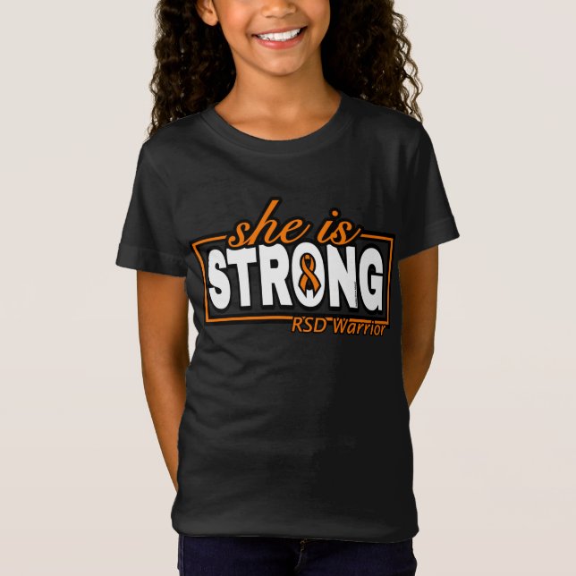 SHE IS STRONG... T-Shirt (Vorderseite)