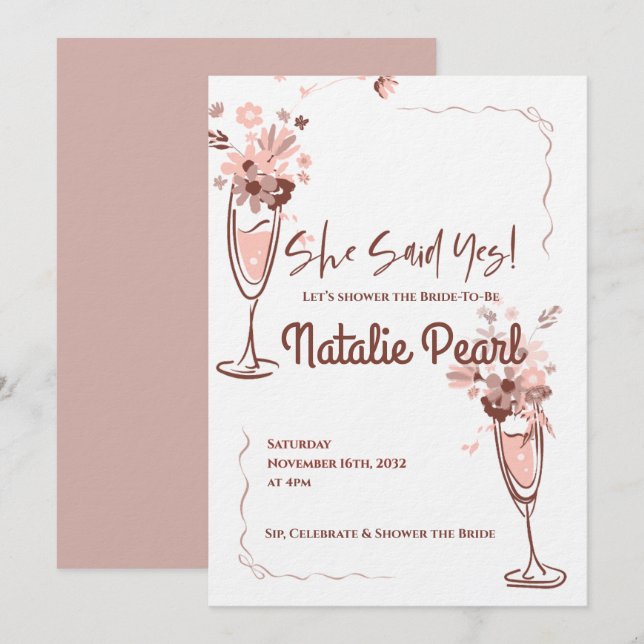 She Said Yes Blush Floral Champagne Bridal Shower Einladung (Vorne/Hinten)