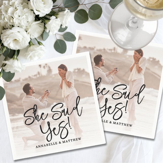 She Said Yes Engagement Photo Party Serviette (She Said Yes Engagement Photo Party Napkins )