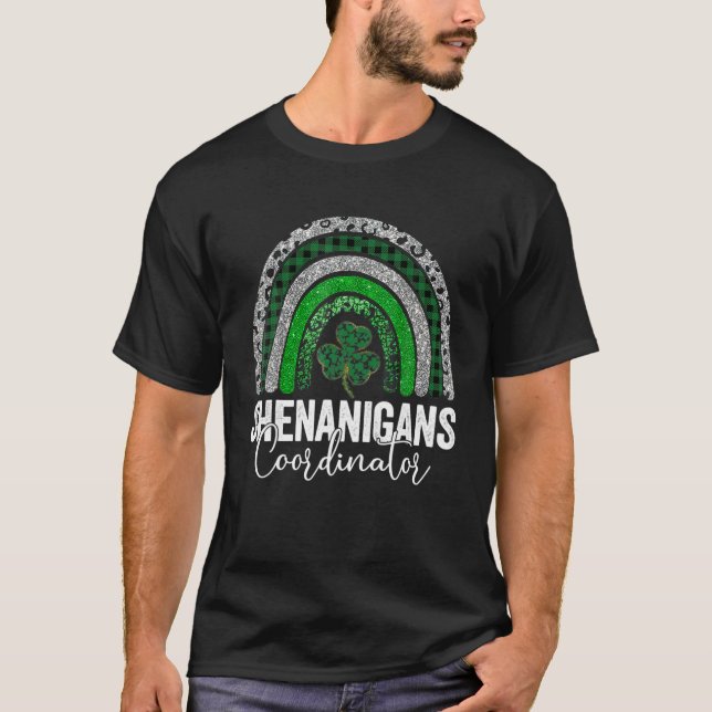 Shenanigans Coordinator St Patrick's Day Rainbow T T-Shirt (Vorderseite)