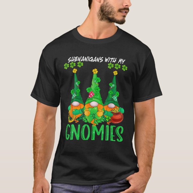 Shenanigans mit meinen Gnomies St Patrick's Day Gn T-Shirt (Vorderseite)