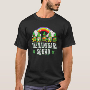 Shenanigans Squad Garten Zwerge Lustig Sankt Patri T-Shirt