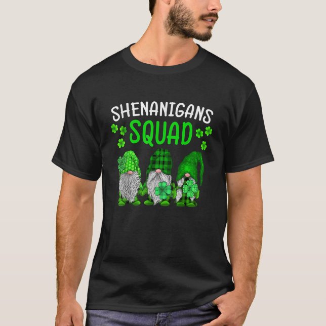 Shenanigans Squad St Patricks Day Gnomes Green Pro T-Shirt (Vorderseite)