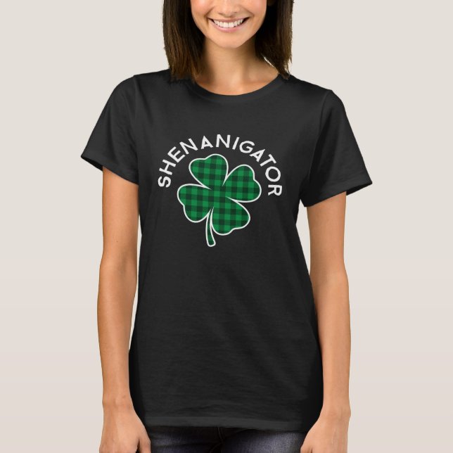 Shenanigator Plaid Lucky C St Patrick's Day T-Shirt (Vorderseite)