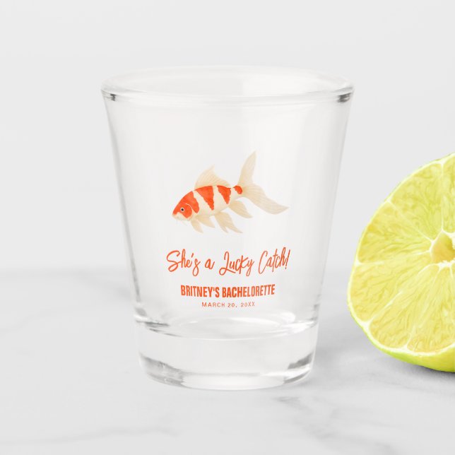 She's A Lucky Catch Koi Fish Blue Bachelorette Schnapsglas (Vorderseite)
