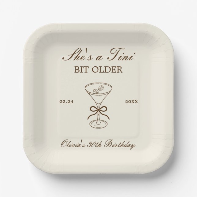 She's A Tini Bit Older Coffee Martini Birthday Pappteller (Vorderseite)