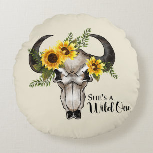 "She's a Wild One" mit Schädel/Sonnenblumen Custom Rundes Kissen
