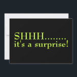 Shh Überraschung 60. Geburtstagsparty Einladung<br><div class="desc">Black and Lime Green Shh ist eine Überraschung 60 Geburtstagsparty Einladung ist kühn, modern und modern. Eine Seite ist schwarz mit Kalkgrün und sagt: "Schhh... es ist eine Überraschung." Die Rückseite hat alle Party-Informationen und ist in schwarzem Schriftzeichen auf einem limiengrünen Hintergrund fertig gestellt. Das ist eine perfekte Einladung zum...</div>