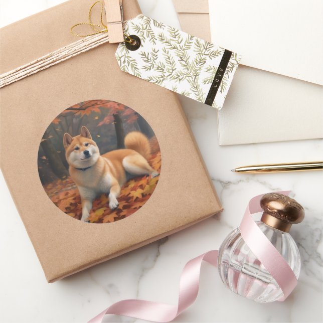 Shib Inu im Herbst Leaves Fall Inspiriert Runder Aufkleber (Schenken)