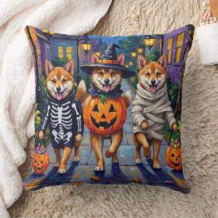 Shiba Inu Hunde in Halloween-Kostümen Kissen