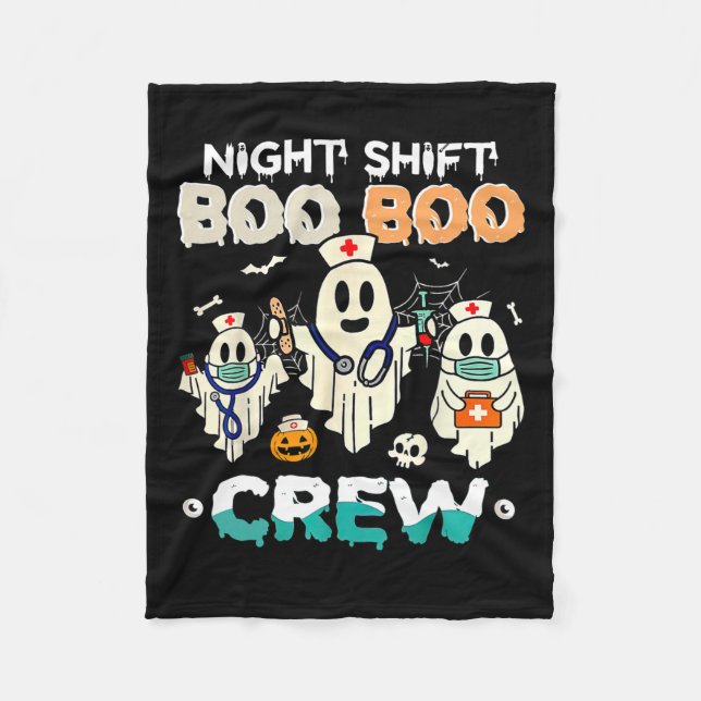 Shift Boo Boo Crew Nurse Ghost Halloween Nurses Rn Fleecedecke (Vorderseite)