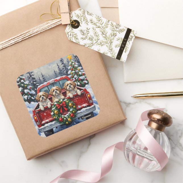 Shih Tzu Christmas Red Truck Holiday Quadratischer Aufkleber (Schenken)