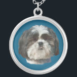 Shih Tzu Dog Necklace Versilberte Kette<br><div class="desc">Dieser kleine schiitische Tzu-Hund mit seinem niedlichen,  kuscheligen Gesicht verleiht jedem Liebhaber von Haustieren einen besonderen Reiz.  Besonders schön ist es an dieser Halskette.</div>