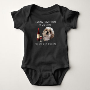 Shih Tzu Eine Frau kann nicht allein auf Wein üb Baby Strampler