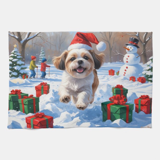 Shih Tzu läuft in Snow mit Weihnachtshut Geschirrtuch (Horizontal)