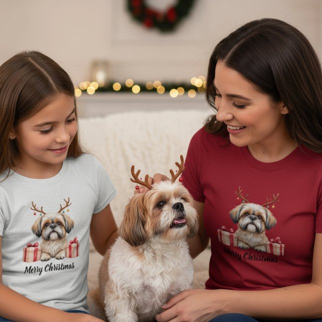 Shih Tzu Reindeer  T-Shirt (Von Creator hochgeladen)