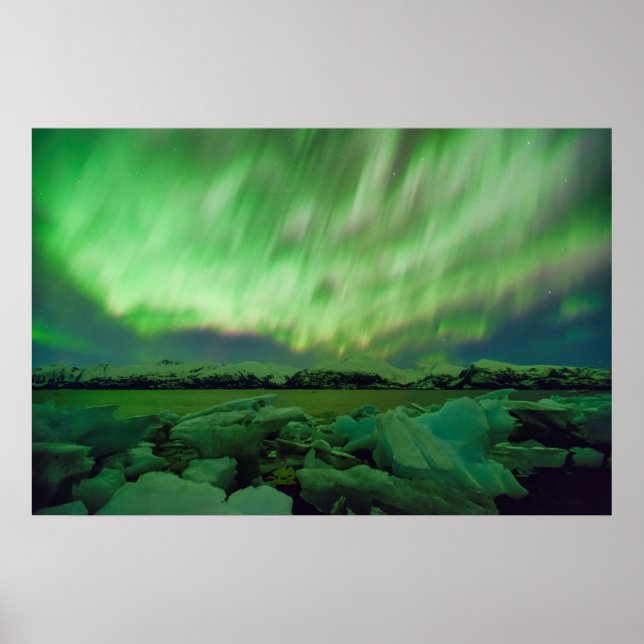 Shimmering Aurora Poster (Vorne)