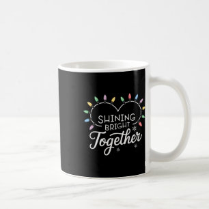 Shining Bright Together Holiday Lights Herz Chris Kaffeetasse
