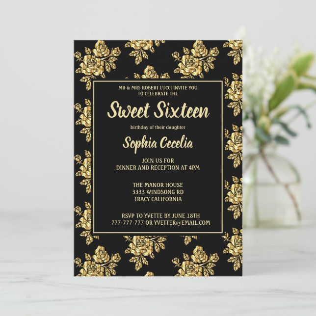 Shiny Gold Rose Sweet 16 Einladung (Stehend Vorderseite)