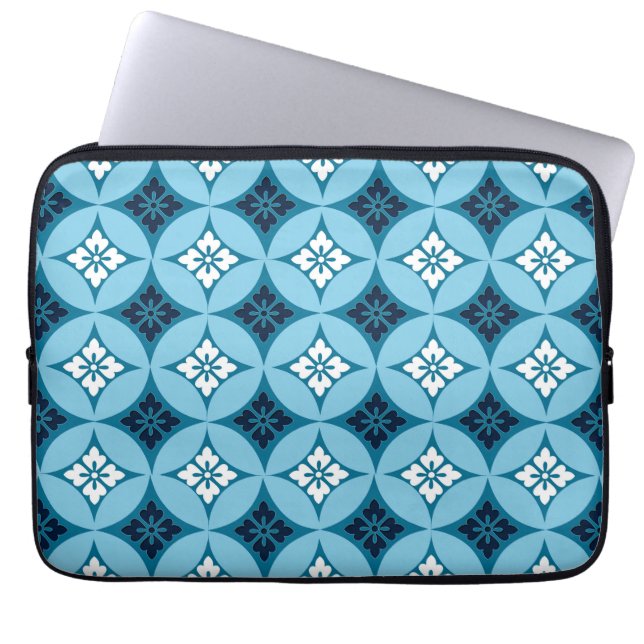 Shippo mit Blume Motif, Blau und Weiß Laptopschutzhülle (Vorderseite)