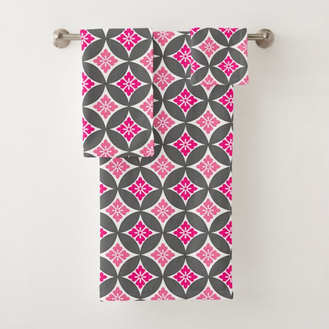 Shippo mit Blume Motif, Rosa und Silber Grau Badhandtuch Set (Insitu)