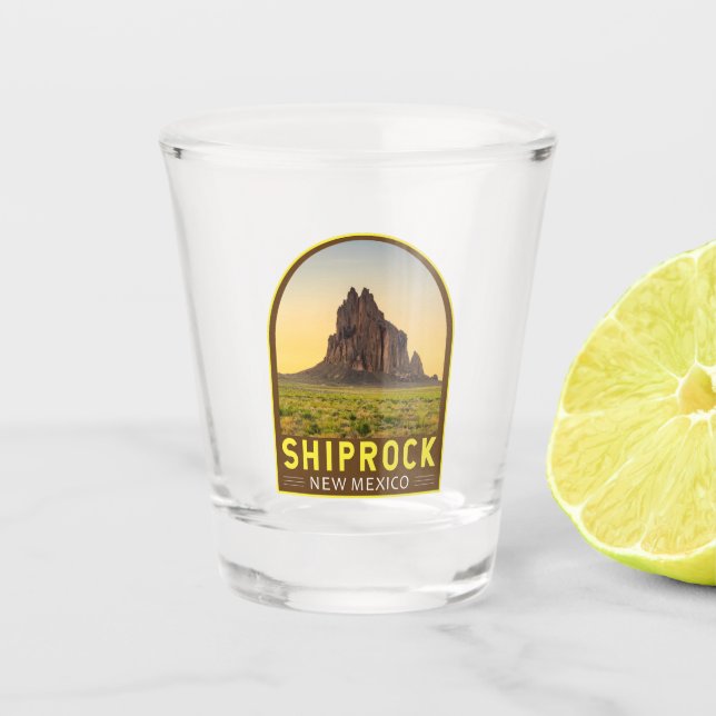 Shiprock New Mexico Emblem Art Vintag Schnapsglas (Vorderseite)