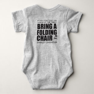 Shirley Chisholm Klappstuhl Baby Strampler