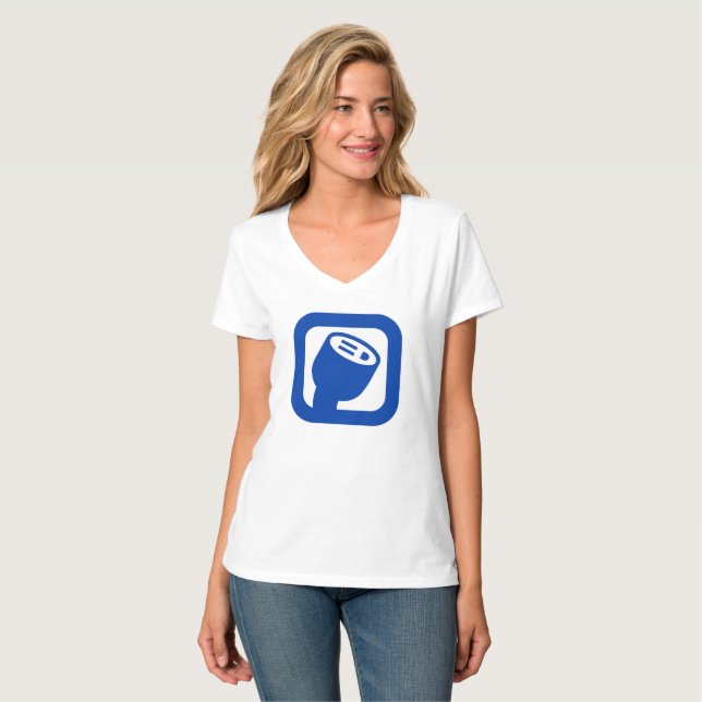 Shirt der V-Hals der PlugShare Logo-Frauen (Vorderseite Vollansicht)