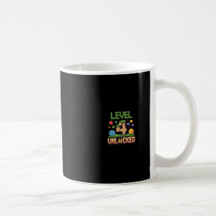 Shirt für Geburtstage Kinder Stufe 4 Entsperrt 4 Kaffeetasse