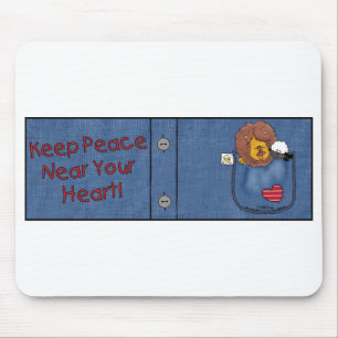 Shirt-Pocket-Pals für Löwen und Lamm Mousepad