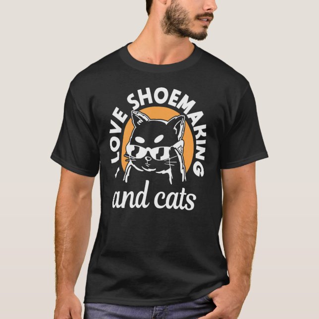 Shoemaker Cobbler Shoemaking Footwear Cordwainer C T-Shirt (Vorderseite)