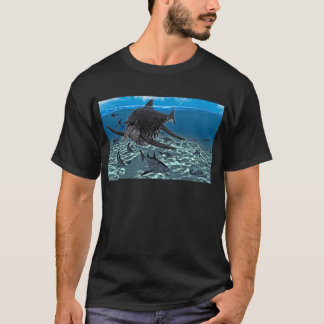 Shonisaurus nimmt Haifische in Meer in Angriff T-Shirt