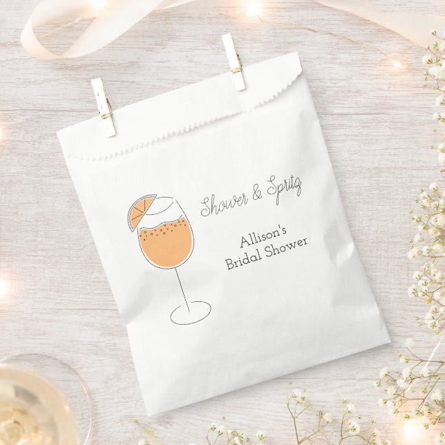 Shower and Spritz Bubbly Cocktail Bridal Shower Geschenktütchen (Ausgeschnitten)