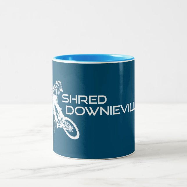 Shred Downieville California Mountain Biking Zweifarbige Tasse (Mittel)