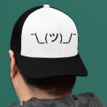 Shrug Emoticon Truckerkappe<br><div class="desc">Ein Bild ist mehr als tausend Worte, warum also nicht Charaktere verwenden, um Ihre "watevs" Einstellung auszudrücken? Nicht ich... Idk... was auch immer... Na gut... dieser kleine Typ sagt wirklich alles... </div>