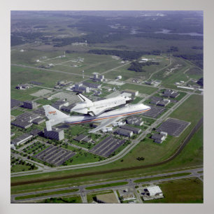 Shuttle Challenger auf dem Shuttle Carrier Poster