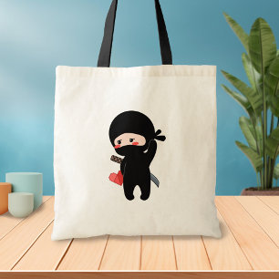 Shy Blushing Ninja Holding Origami Paper Heart Tragetasche