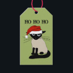 Siamese Cat Funny Santa Kitty Custom Christmas Geschenkanhänger<br><div class="desc">HO HO HO. Die Siamkatze ist begeistert,  eine Weihnachtsmannmütze zu tragen. Fügen Sie die passende Touch Ihrem Urlaubsgeschenk-Verpackung mit dieser lustigen Katze zu & von Weihnachtsmarke hinzu.</div>