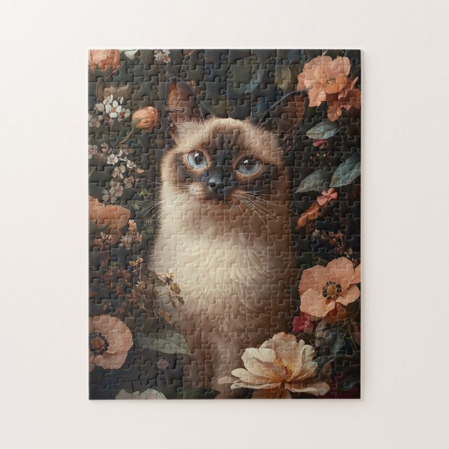 Siamkatze, umgeben von blütenrosa Blume (Vertikal)