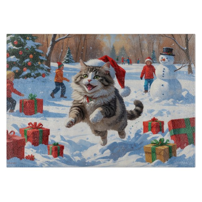 Sibirische Katze läuft im Schnee mit Weihnachtsmüt Schneidebrett (Vorderseite)