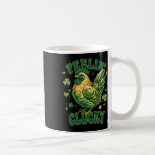 Sich clucky lustig fühlender Shamrock-Huhn St. Pat Kaffeetasse