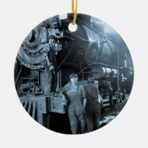 Sich fortbewegender DamenRoundhouse Rosies Erster Keramikornament