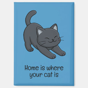 Sich streckende schwarze Katze auf blauem benutzer Magnet